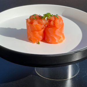 Gunkan salmon