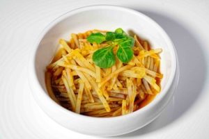 INSALATA DI PATATE