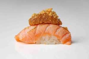 NIGIRI SAKE ARACHIDI