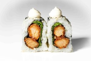 URAMAKI CHICKEN ROLL